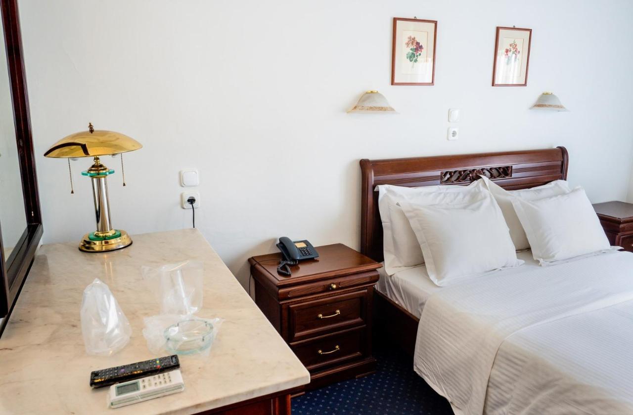 לריסה Hotel Elena מראה חיצוני תמונה
